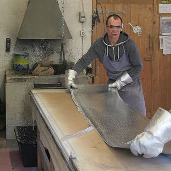 Gießen von Zinn-Blei-Platten